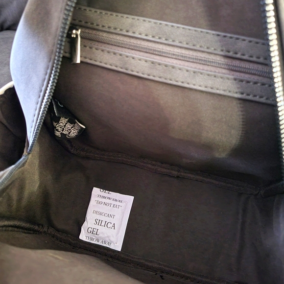 New Super Cute Nightmare Before Christmas Backpack w Great Details - Picture 9 of 9